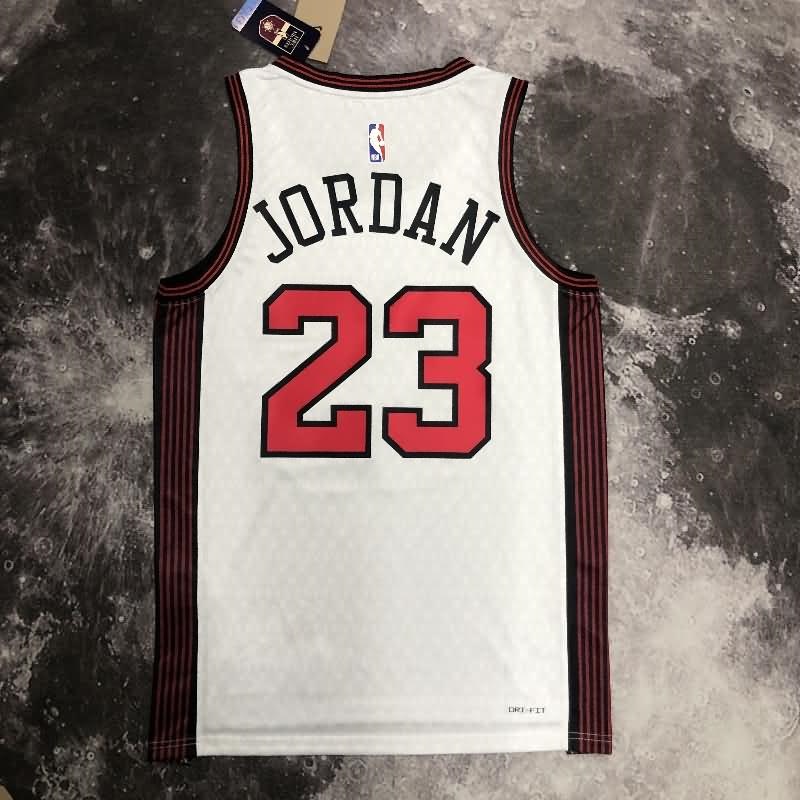 Chicago Bulls 22/23 White City Basketball Jersey (Hot Press)