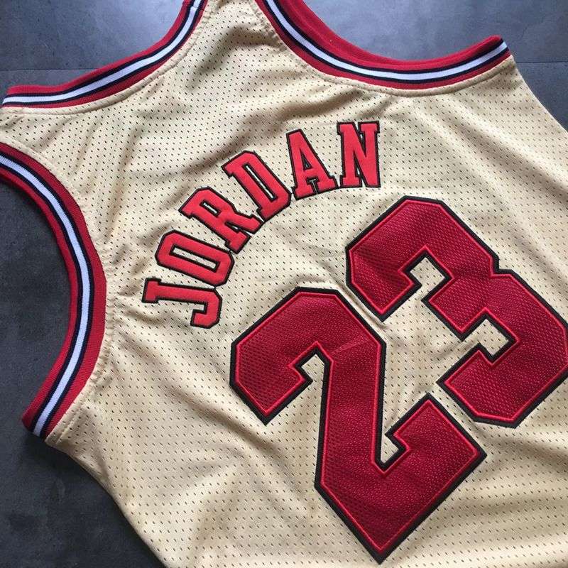 1995/96 Chicago Bulls JORDAN #23 Gold Classics Basketball Jersey (Closely Stitched)