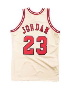 1995/96 Chicago Bulls JORDAN #23 White Classics Basketball Jersey (Stitched)