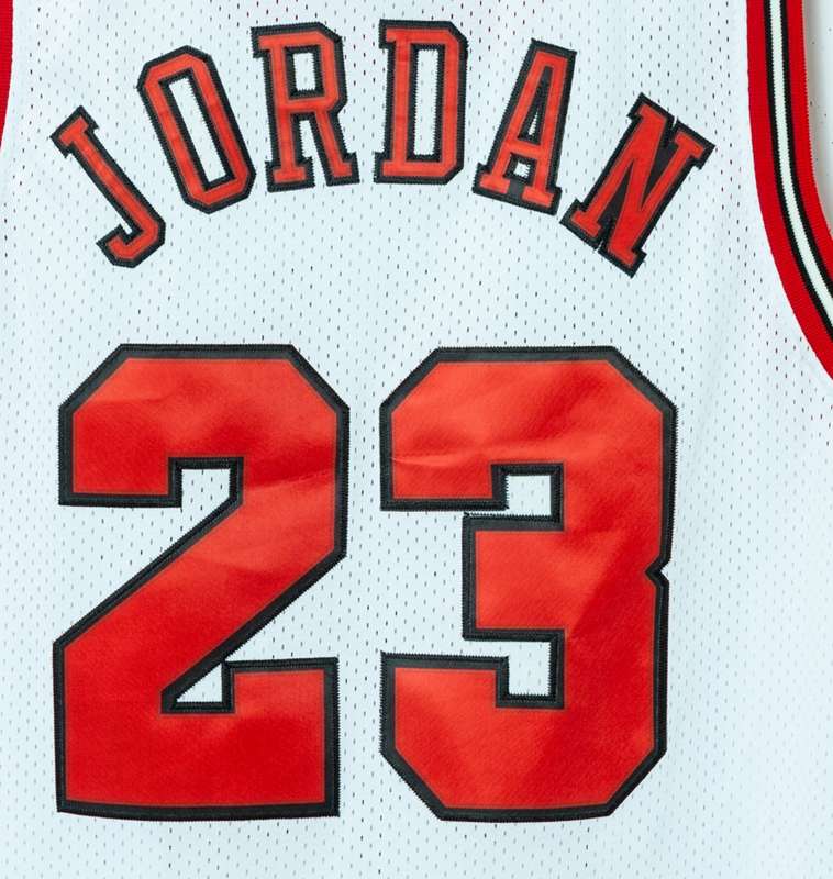 1996/97 Chicago Bulls JORDAN #23 White Champion Classics Basketball Jersey (Stitched)