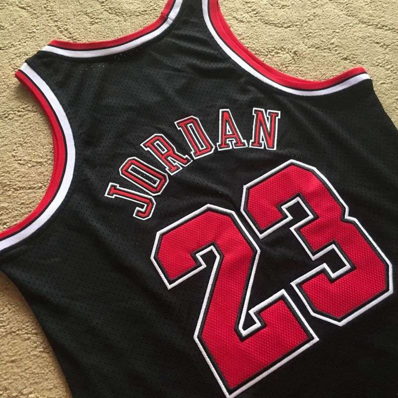 1997/98 Chicago Bulls JORDAN #23 Black Classics Basketball Jersey 02 (Closely Stitched)