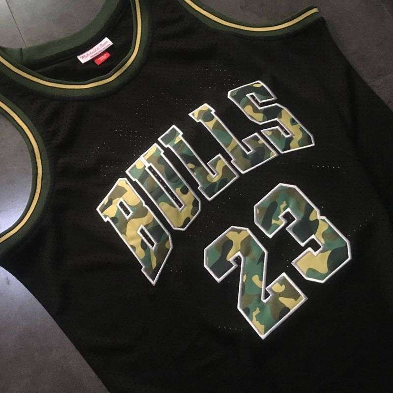 1997/98 Chicago Bulls JORDAN #23 Black Classics Basketball Jersey 03 (Closely Stitched)