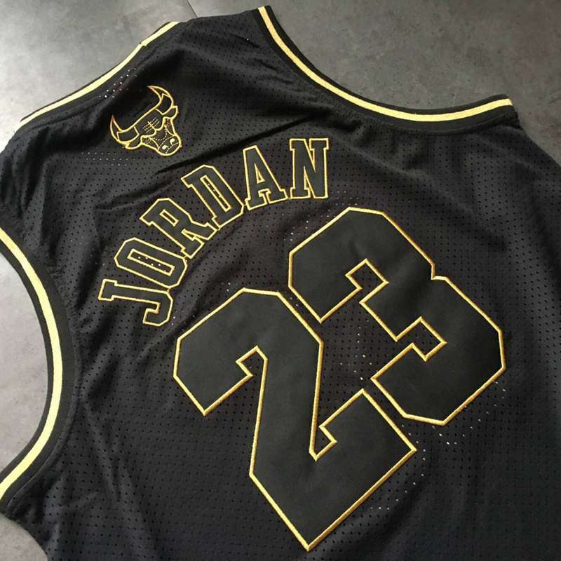 1997/98 Chicago Bulls JORDAN #23 Black Gold Classics Basketball Jersey (Closely Stitched)