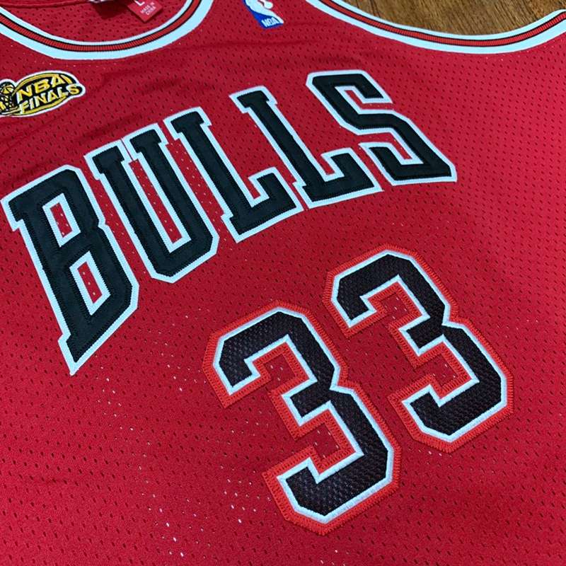 1997/98 Chicago Bulls PIPPEN #33 Red Finals Classics Basketball Jersey (Closely Stitched)