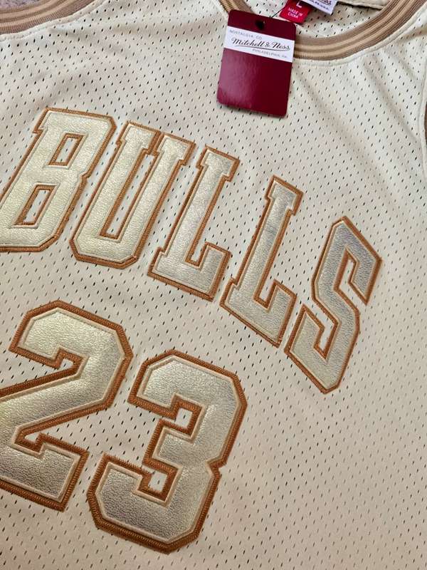 1997/98 Chicago Bulls JORDAN #23 Gold Classics Basketball Jersey (Closely Stitched)