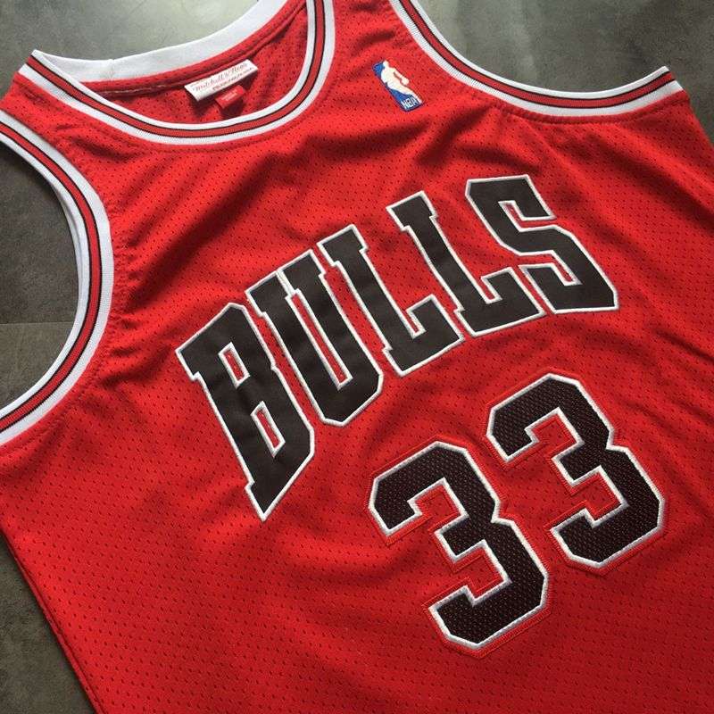 1997/98 Chicago Bulls PIPPEN #33 Red Classics Basketball Jersey (Closely Stitched)