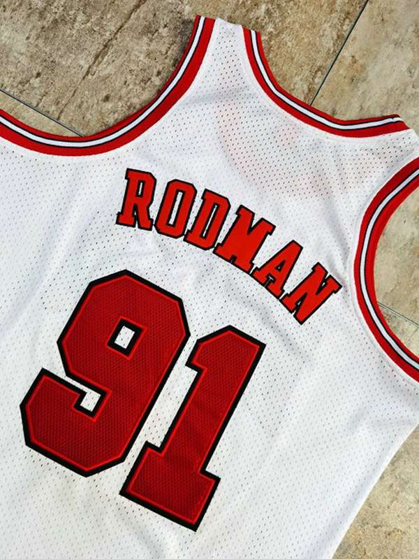 1997/98 Chicago Bulls RODMAN #91 White Classics Basketball Jersey (Closely Stitched)