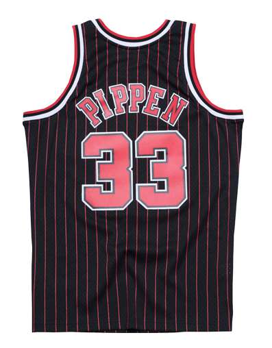 1997/98 Chicago Bulls PIPPEN #33 Black Classics Basketball Jersey 02 (Stitched)