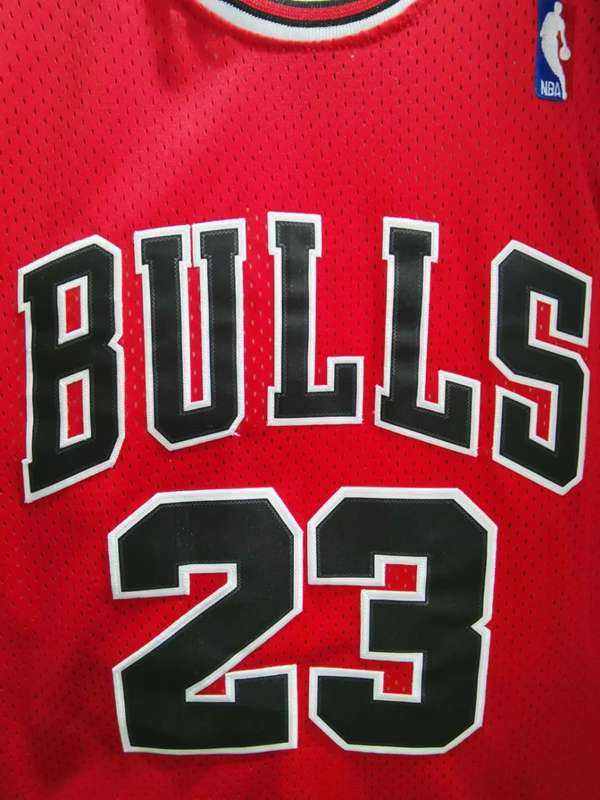 1997/98 Chicago Bulls JORDAN #23 Red Classics Basketball Jersey (Stitched)