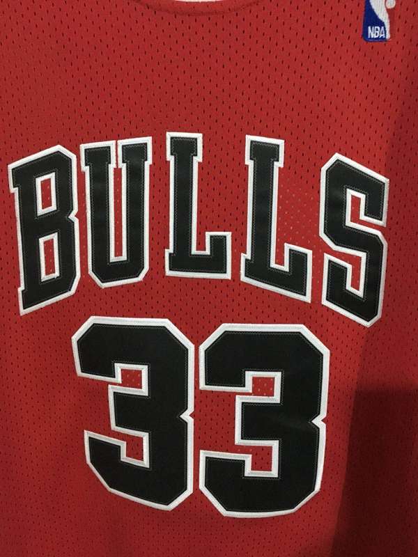 1997/98 Chicago Bulls PIPPEN #33 Red Classics Basketball Jersey (Stitched)