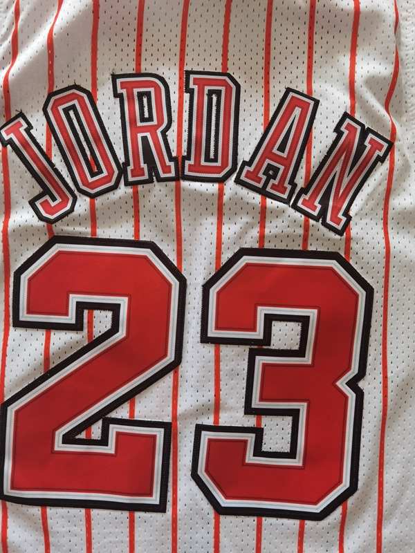 1997/98 Chicago Bulls JORDAN #23 White Classics Basketball Jersey 02 (Stitched)