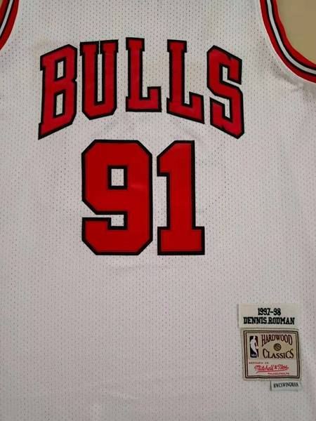 1997/98 Chicago Bulls RODMAN #91 White Classics Basketball Jersey (Stitched)