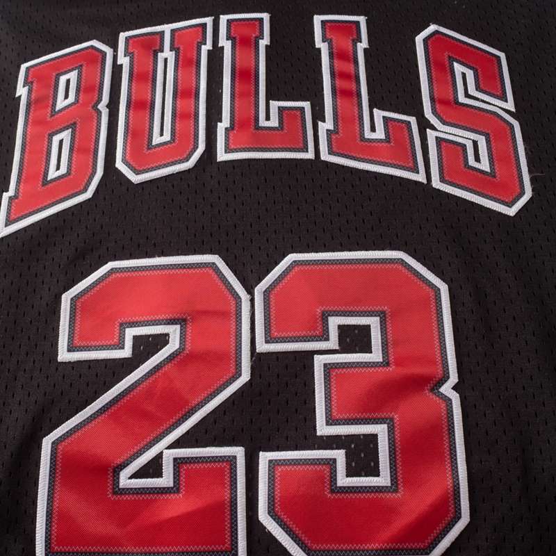 Chicago Bulls JORDAN #23 Black Classics Basketball Jersey 05 (Stitched)