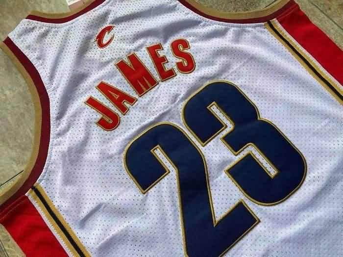 2003/04 Cleveland Cavaliers JAMES #23 White Classics Basketball Jersey (Closely Stitched)