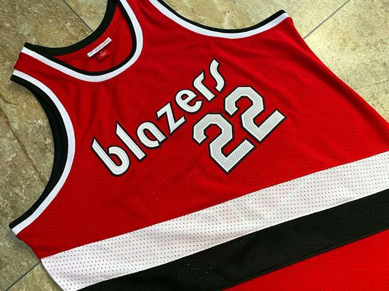 1983/84 Portland Trail Blazers DREXLER #22 Red Classics Basketball Jersey (Closely Stitched)