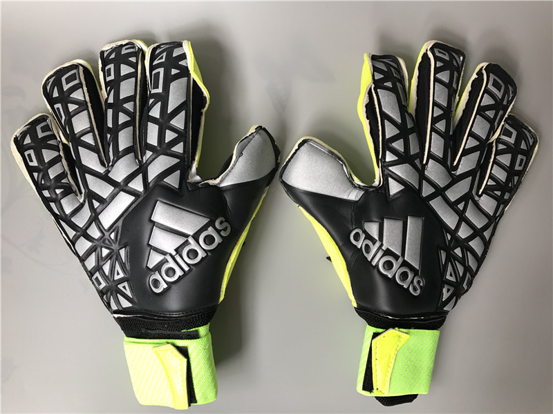 AAA Quality AD Soccer Glove - 06