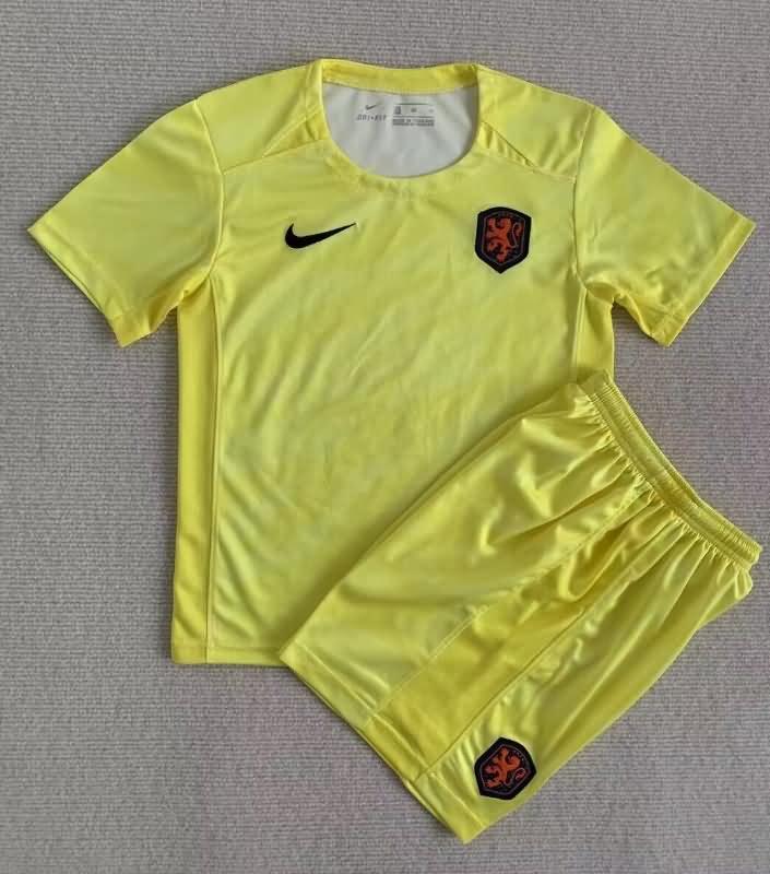 2023 Netherlands Goalkeeper Yellow Kids Soccer Jersey And Shorts