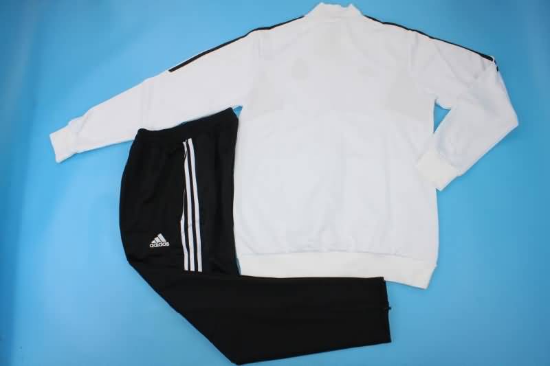 Thailand Quality(AAA) 22/23 Real Madrid White Soccer Tracksuit 04