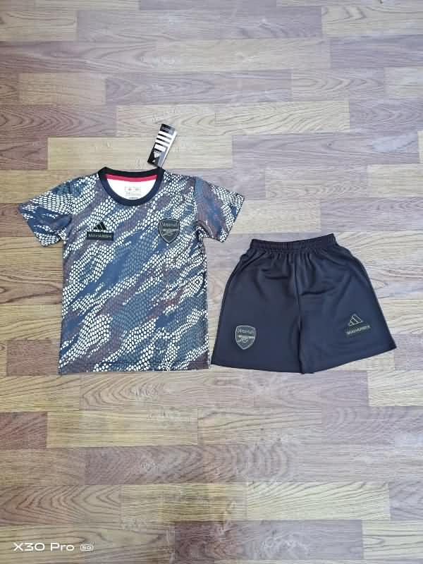 23/24 Arsenal Special Kids Soccer Jersey And Shorts