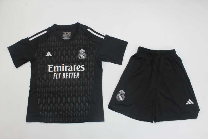 23/24 Real Madrid Goalkeeper Black Kids Soccer Jersey And Shorts