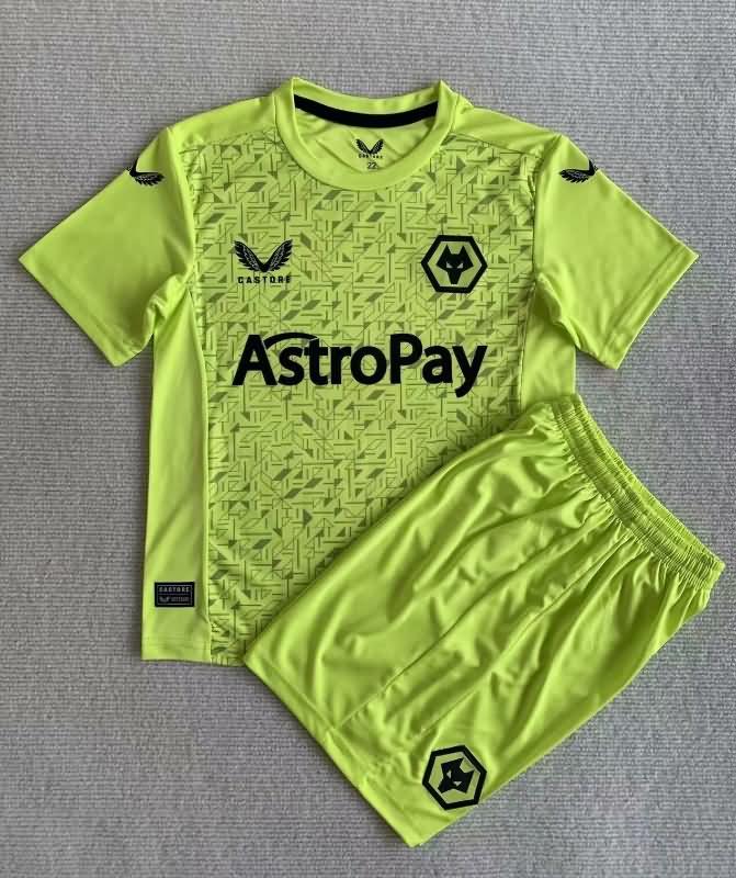 23/24 Wolves Goalkeeper Green Kids Soccer Jersey And Shorts
