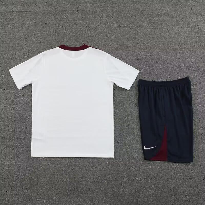 Thailand Quality(AAA) 2024 England White Soccer Training Sets