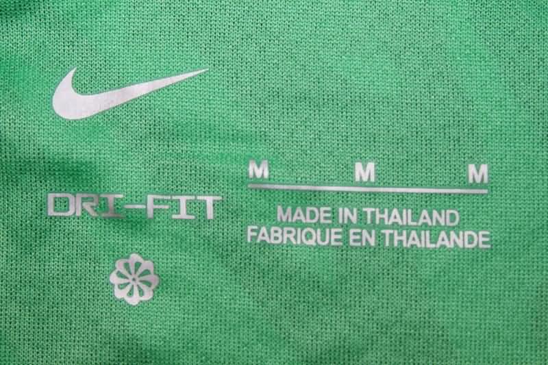 Thailand Quality(AAA) 24/25 Barcelona Goalkeeper Green Soccer Jersey