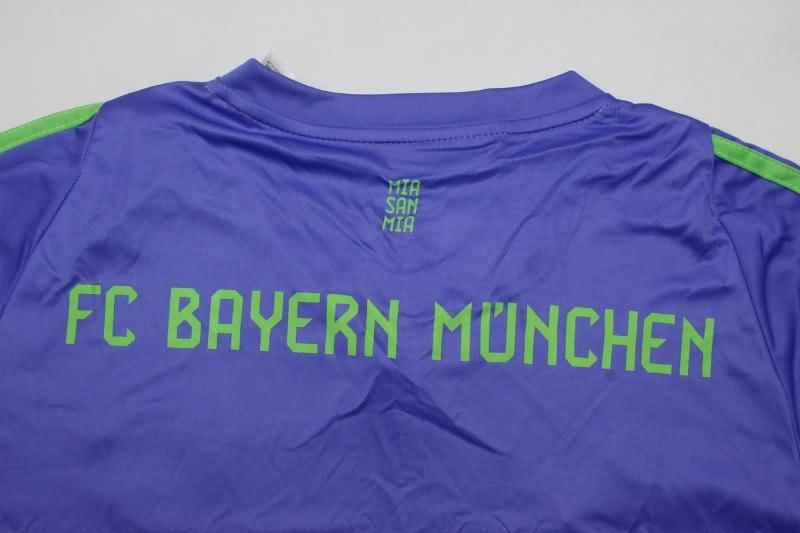 Thailand Quality(AAA) 24/25 Bayern Munich Goalkeeper Purples Soccer Jersey