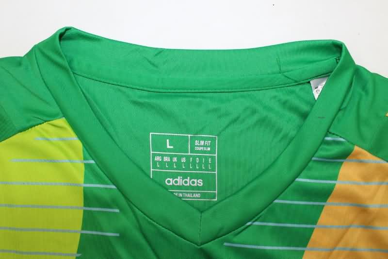 Thailand Quality(AAA) 24/25 Manchester United Goalkeeper Green Soccer Jersey