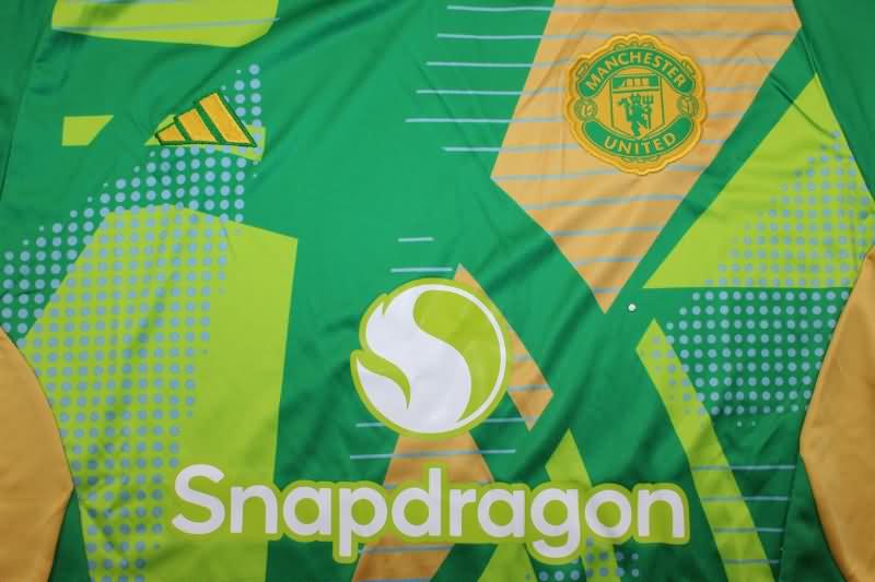 Thailand Quality(AAA) 24/25 Manchester United Goalkeeper Green Soccer Jersey