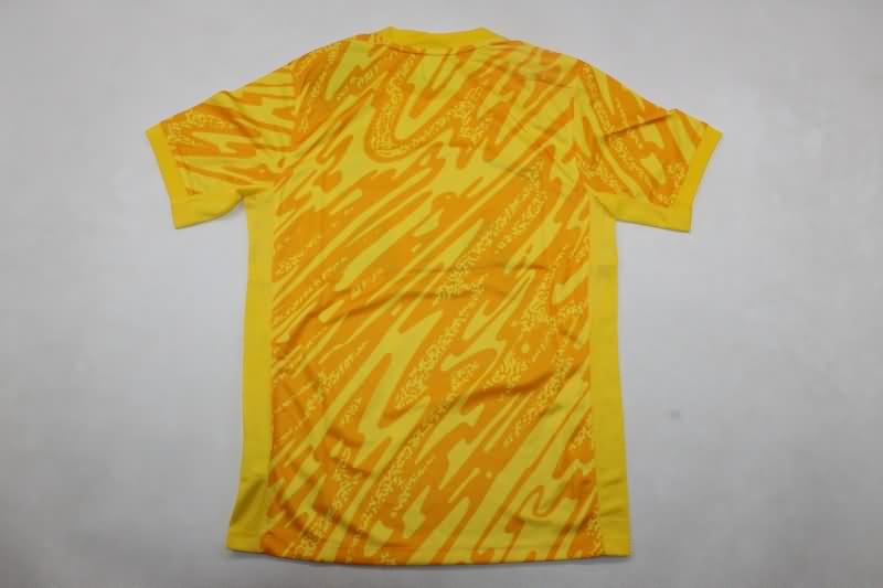 Thailand Quality(AAA) 24/25 Tottenham Hotspur Goalkeeper Yellow Soccer Jersey