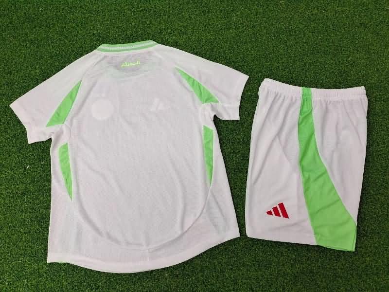 2024/25 Algeria Home Kids Soccer Jersey And Shorts (Player)