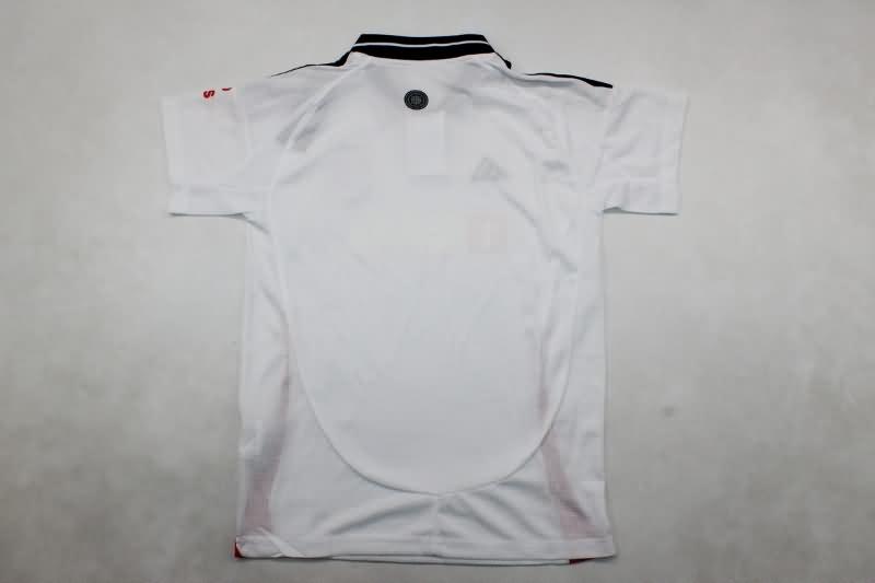 24/25 Fulham Home Kids Soccer Jersey And Shorts