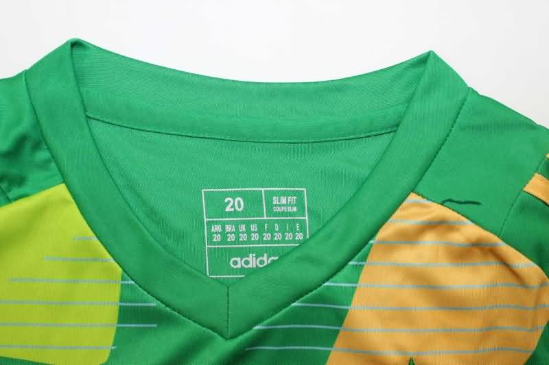 2024 Spain Goalkeeper Green Kids Soccer Jersey And Shorts