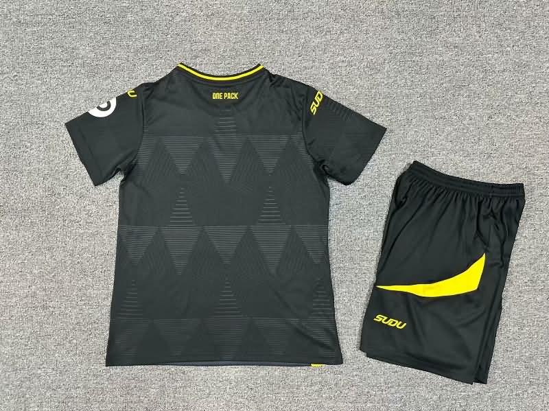 24/25 Wolves Away Kids Soccer Jersey And Shorts