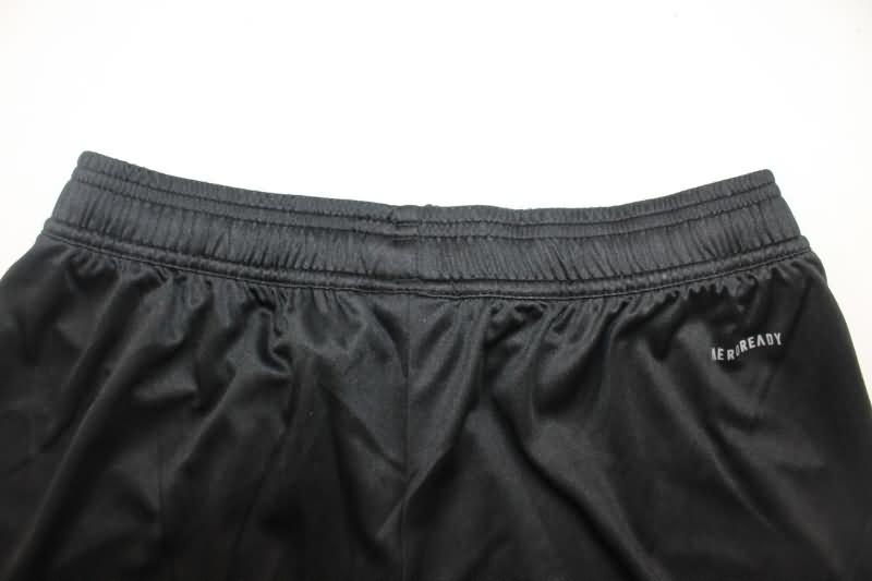 Thailand Quality(AAA) 24/25 Juventus Home Soccer Shorts