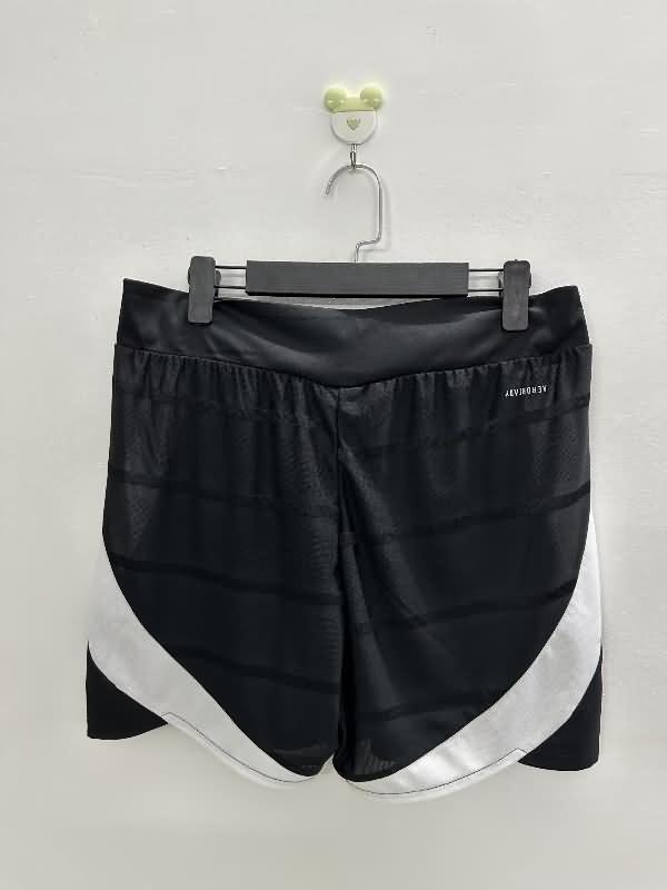 Thailand Quality(AAA) 24/25 Juventus Home Soccer Shorts (Player)