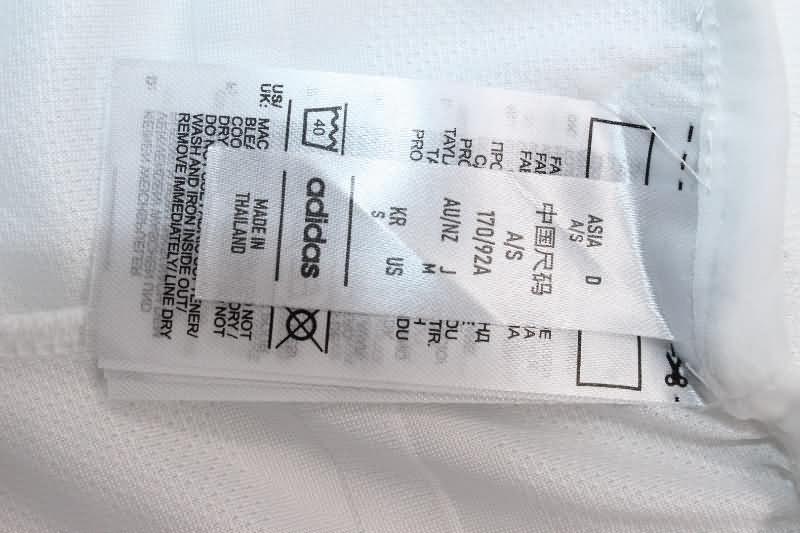 Thailand Quality(AAA) 2024/25 Real Madrid Home Soccer Shorts (Player)