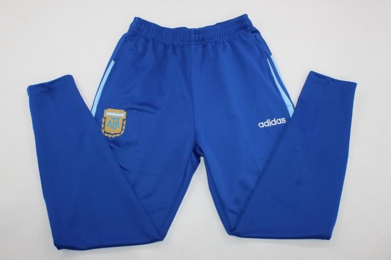 Thailand Quality(AAA) 2024 Argentina Blue Soccer Tracksuit 02