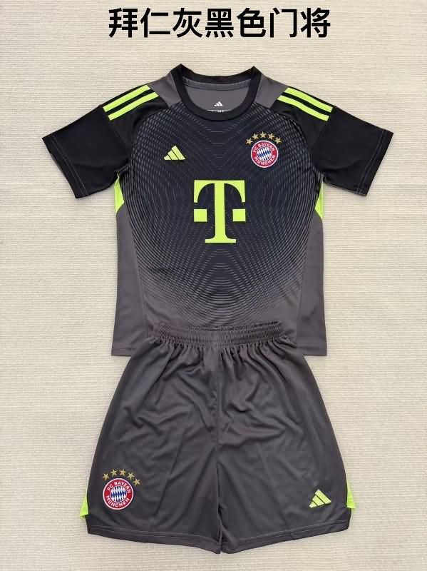 25/26 Bayern Munich Goalkeeper Black Soccer Jersey 25/26 Bayern Munich Goalkeeper Black Soccer Jersey