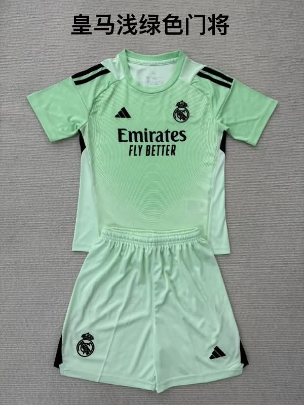 25/26 Real Madrid Goalkeeper Green Soccer Jersey 25/26 Real Madrid Goalkeeper Green Soccer Jersey