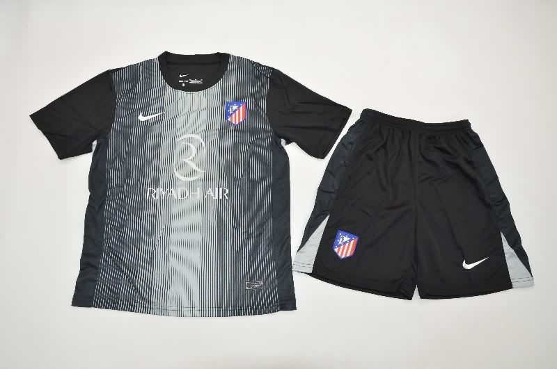 25/26 Atletico Madrid Goalkeeper Black Kids Soccer Jersey And Shorts 25/26 Atletico Madrid Goalkeeper Black Kids Soccer Jersey And Shorts