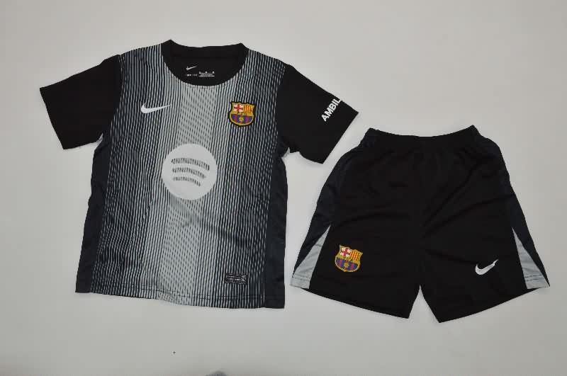 25/26 Barcelona Goalkeeper Black Kids Soccer Jersey And Shorts 25/26 Barcelona Goalkeeper Black Kids Soccer Jersey And Shorts