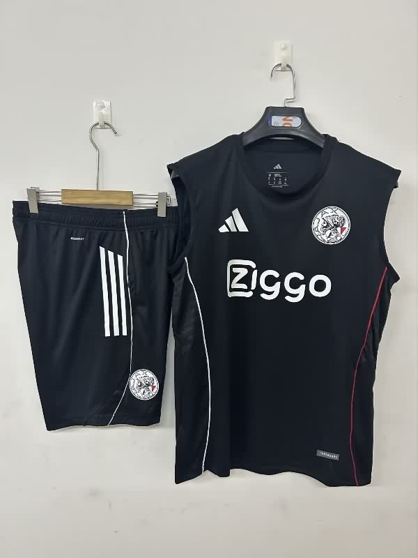 Thailand Quality(AAA) 25/26 Ajax Black Soccer Training Sets 02 Thailand Quality(AAA) 25/26 Ajax Black Soccer Training Sets 02