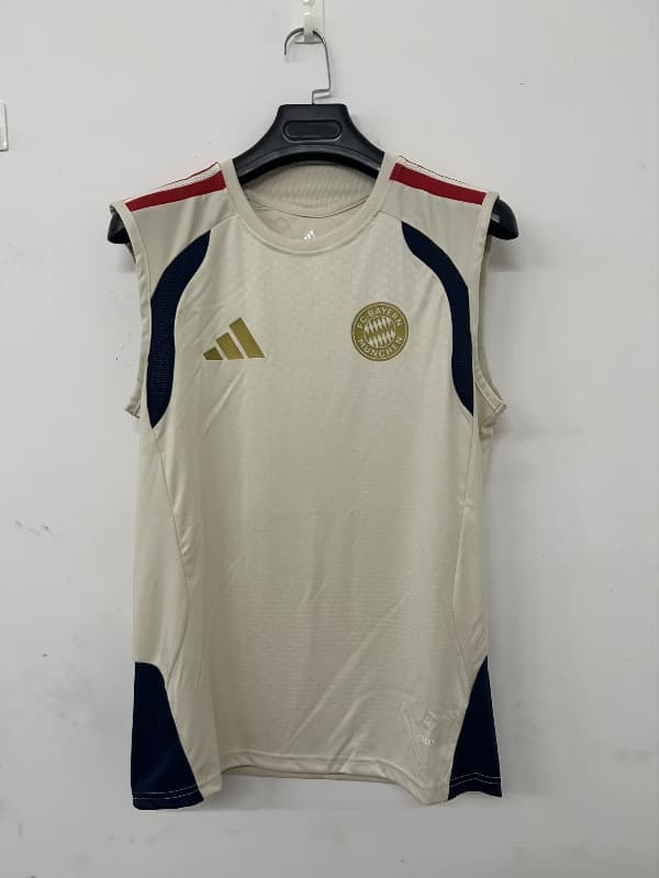 Thailand Quality(AAA) 26/27 Bayern Munich Training Vest Soccer Jersey Thailand Quality(AAA) 26/27 Bayern Munich Training Vest Soccer Jersey