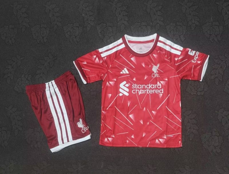 26/27 Liverpool Home Kids Soccer Jersey And Shorts (Leaked) 26/27 Liverpool Home Kids Soccer Jersey And Shorts (Leaked)