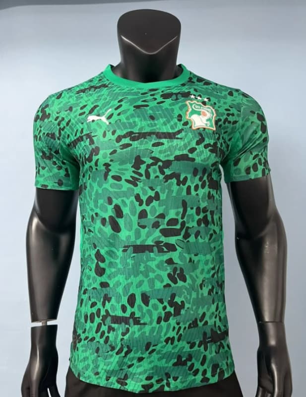 Thailand Quality(AAA) 2026 Ivory Green Soccer Jersey(Player) Thailand Quality(AAA) 2026 Ivory Green Soccer Jersey(Player)