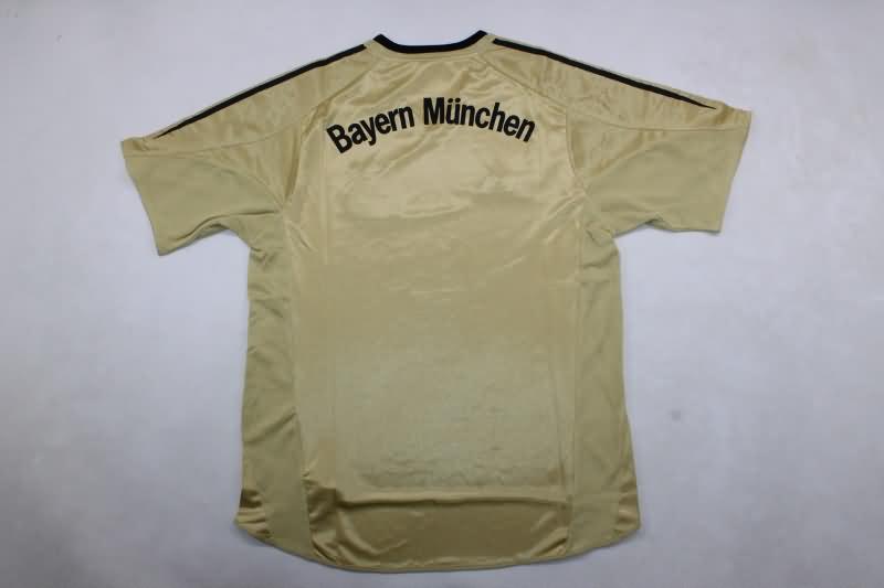 Thailand Quality(AAA) 2004/05 Bayern Munich Away Retro Soccer Jersey