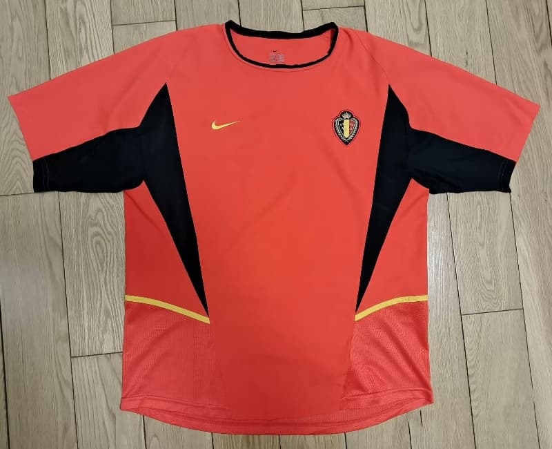 Thailand Quality(AAA) 2002 Belgium Home Retro Soccer Jersey Thailand Quality(AAA) 2002 Belgium Home Retro Soccer Jersey