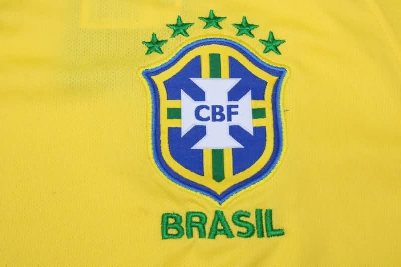 Thailand Quality(AAA) 2019 Brazil Home Retro Soccer Jersey